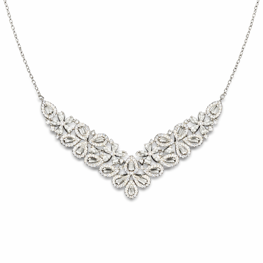 Collier plastron floral pavé en argent 925 rhodié – Éclat couture