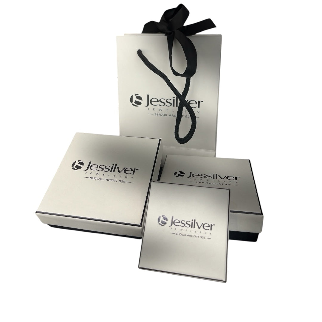 Pendentif cercle "Love" en argent 925 rhodié – Message d’amour et éclat intemporel