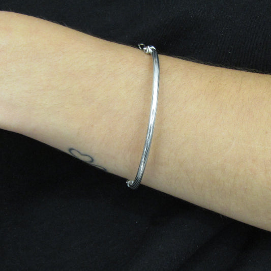 Bracelet torsadé en argent 925 rhodié – Brillance sculptée et élégance intemporelle