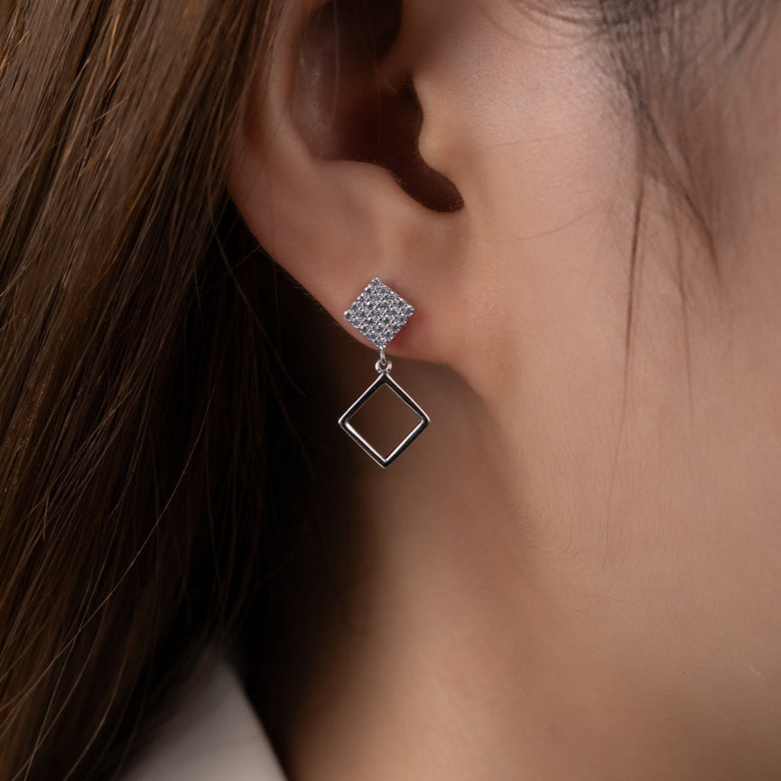 Boucles d’oreilles losange en argent 925, pendantes, modernes et élégantes avec zirconiums scintillants
