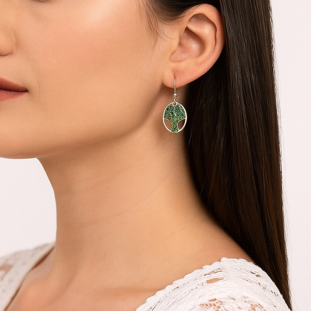 Boucles d’Oreilles Arbre de Vie Argent 925 – Vert Scintillant – Bijou Symbolique et Lumineux