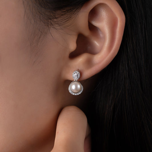 Boucles d’oreilles en Argent 925 avec perles et zirconiums – Élégance intemporelle et glamour classique