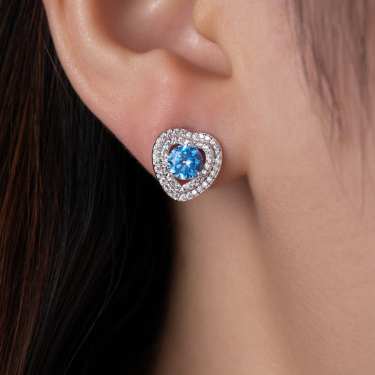 Boucles d’Oreilles Cœur Argent 925 & Pierre Bleue – Raffinement et Fraîcheur Éclatante