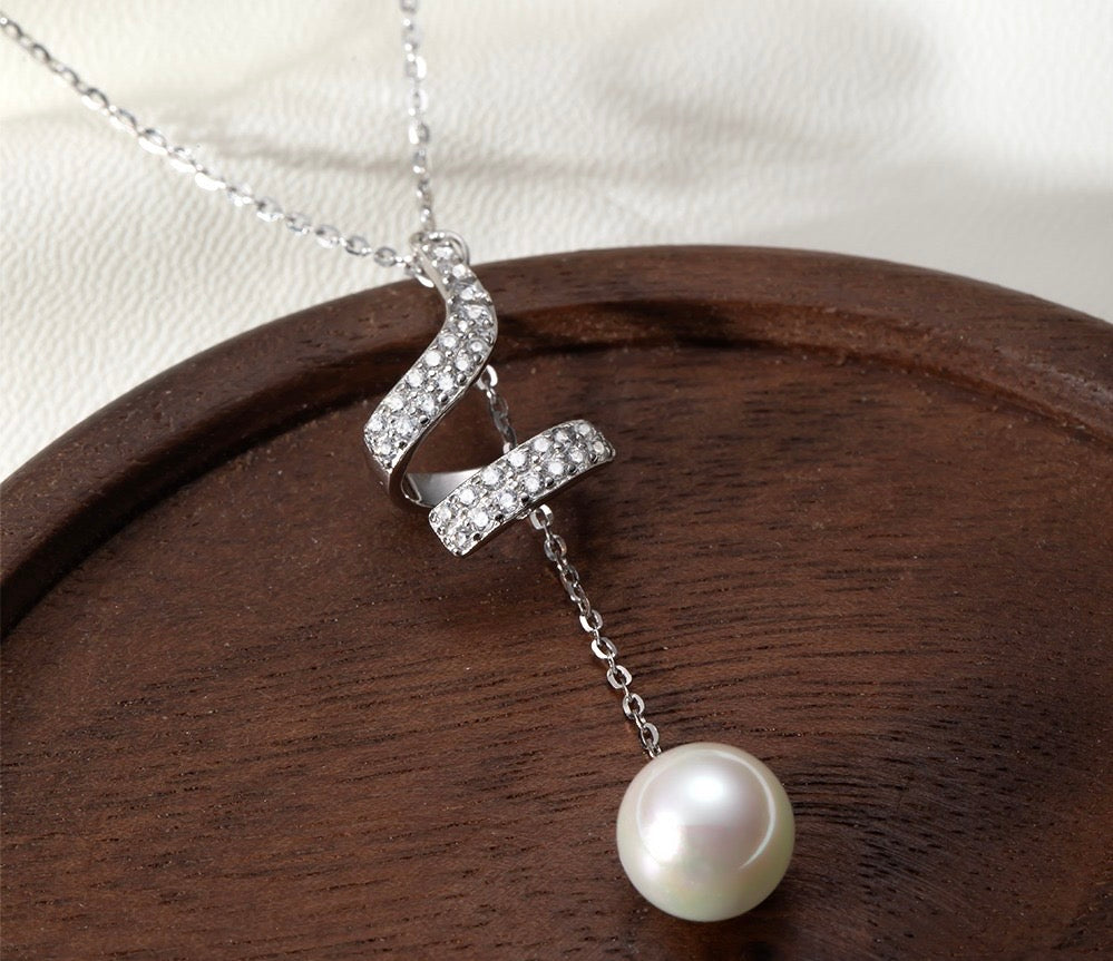 Collier argent 925 rhodié perle et oxydes de zirconium – Élégance ondulée