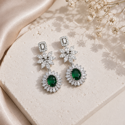 Boucles d’oreilles pendantes fleur & pierre verte – Argent 925 rhodié