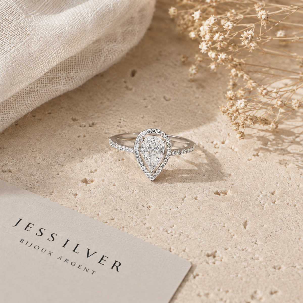 Bague poire pavée zirconiums en argent 925 rhodié – Élégance précieuse