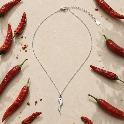 Pendentif Corne Italienne en Argent 925 Rhodié – Porte-Bonheur Élégant et Intemporel