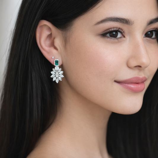 Boucles d’oreilles pendantes argent 925 rhodié pierre verte – Style floral éclatant