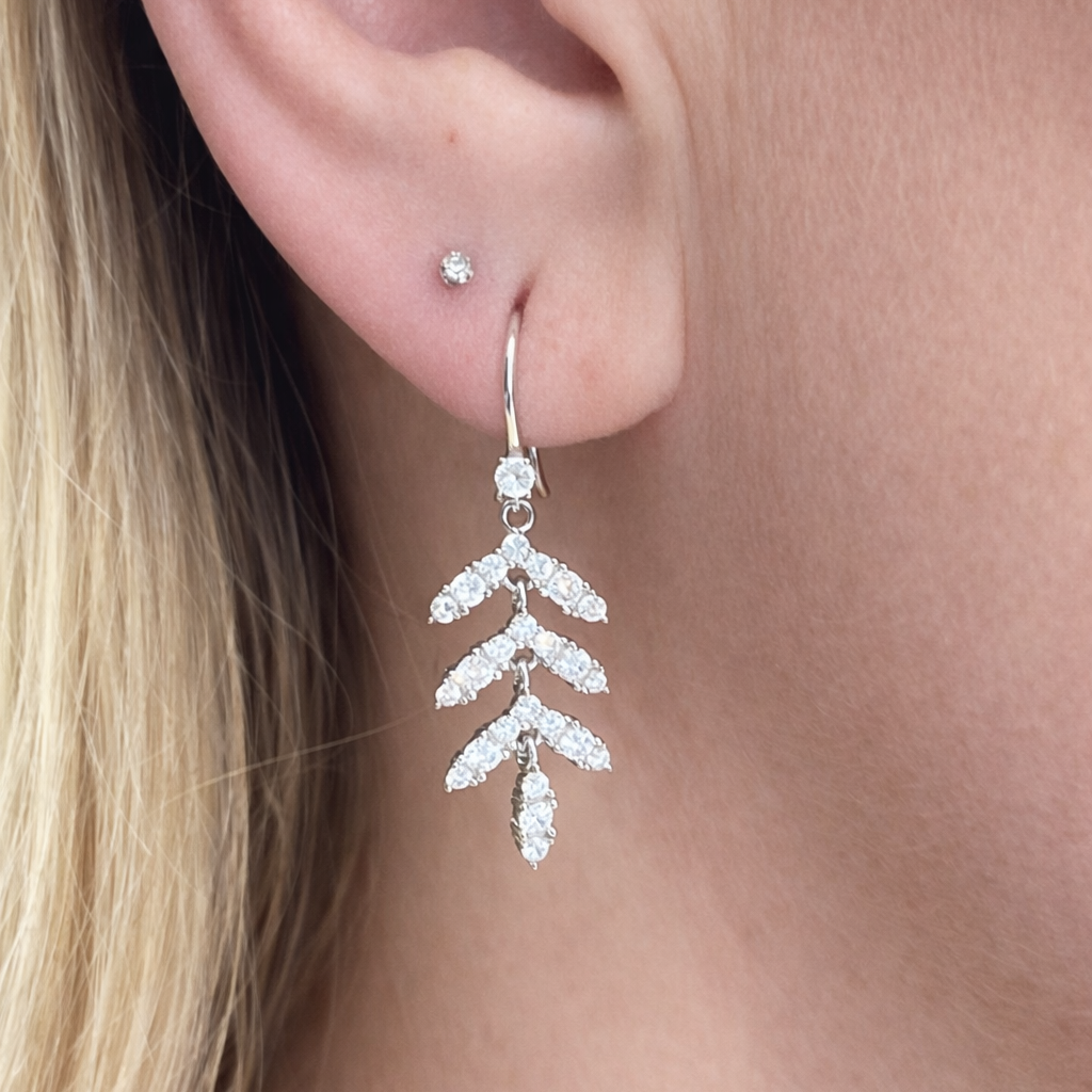 Boucles d’oreilles pendantes Feuilles en argent 925 rhodié & zircons blancs