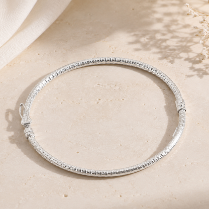 Bracelet martelé en argent 925 rhodié – Texture chic et éclat unique