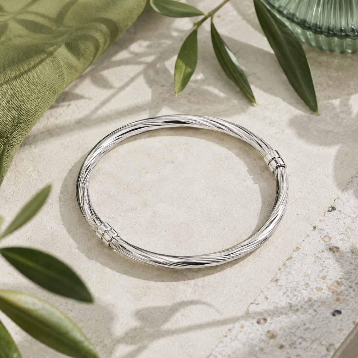 Bracelet torsadé en argent 925 rhodié – Brillance sculptée et élégance intemporelle