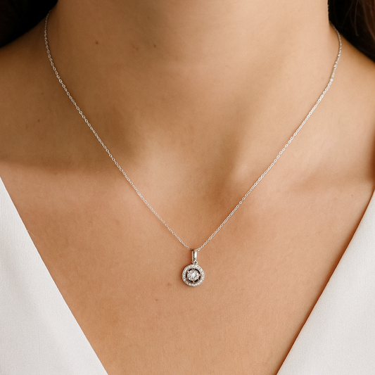 Pendentif rond en argent 925 rhodié et zirconium scintillant