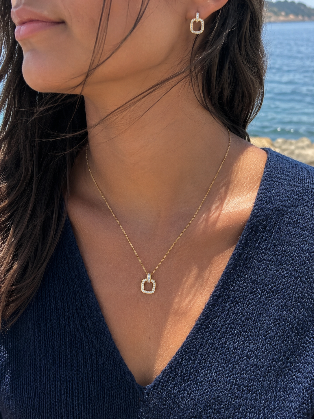 Collier Carré Argent 925 Rhodié avec Oxydes de Zirconium – Femme