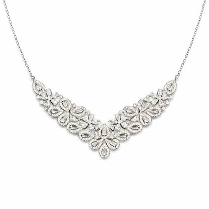 Collier plastron floral pavé en argent 925 rhodié – Éclat couture