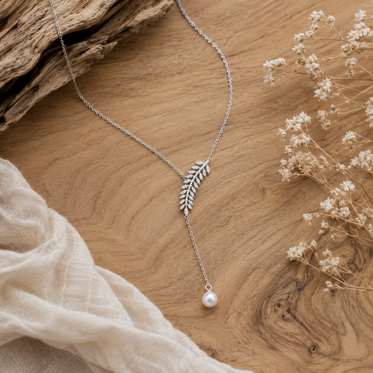 Collier Feuille & Perle Femme – Bijou Élégant