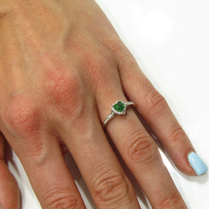 Bague Femme en Argent 925 avec Pierre Verte Cœur et Zircons | Bijou Élégant et Raffiné