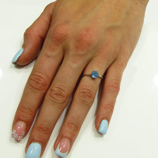 Bague Solitaire en Argent 925 avec Pierre Bleue – Élégance Cristalline et Raffinée
