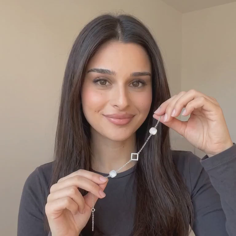 Bracelet femme en argent 925 rhodié avec nacre blanche et losange serti de zirconiums – Jessilver